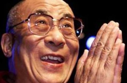 Article : Le Dalaï Lama n’effectuera pas le voyage d’Afrique du Sud